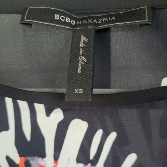 BCBGMaxAzria XS Suzie Black Split Sleeve Dolman Blouse Top - Picture 8 of 10